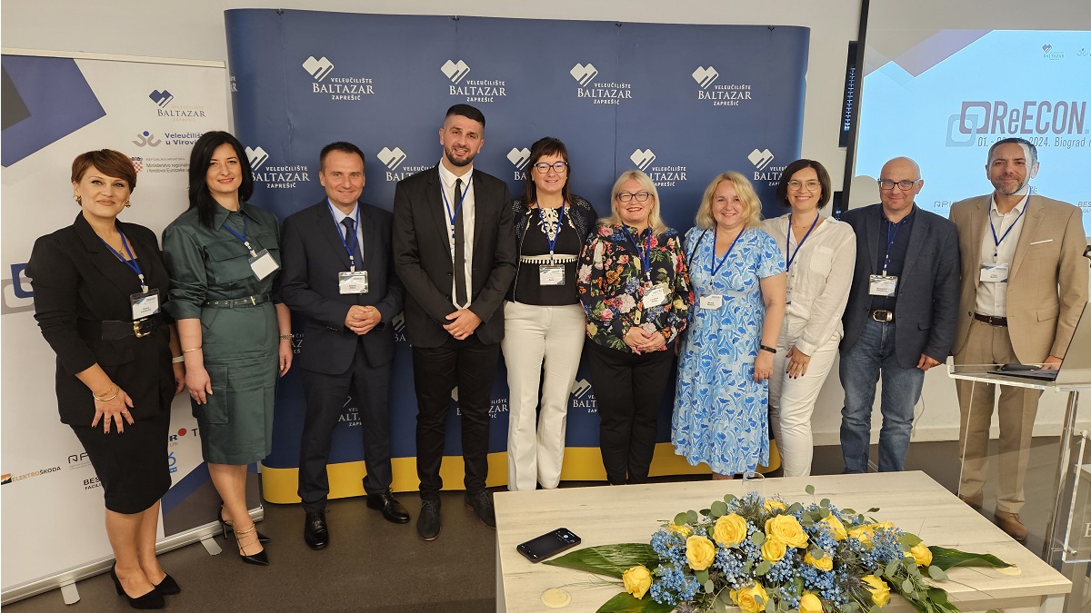 Pracownicy Instytutu Ekonomii i Finansów i Instytutu Zarządzania na konferencji ReECON 2024