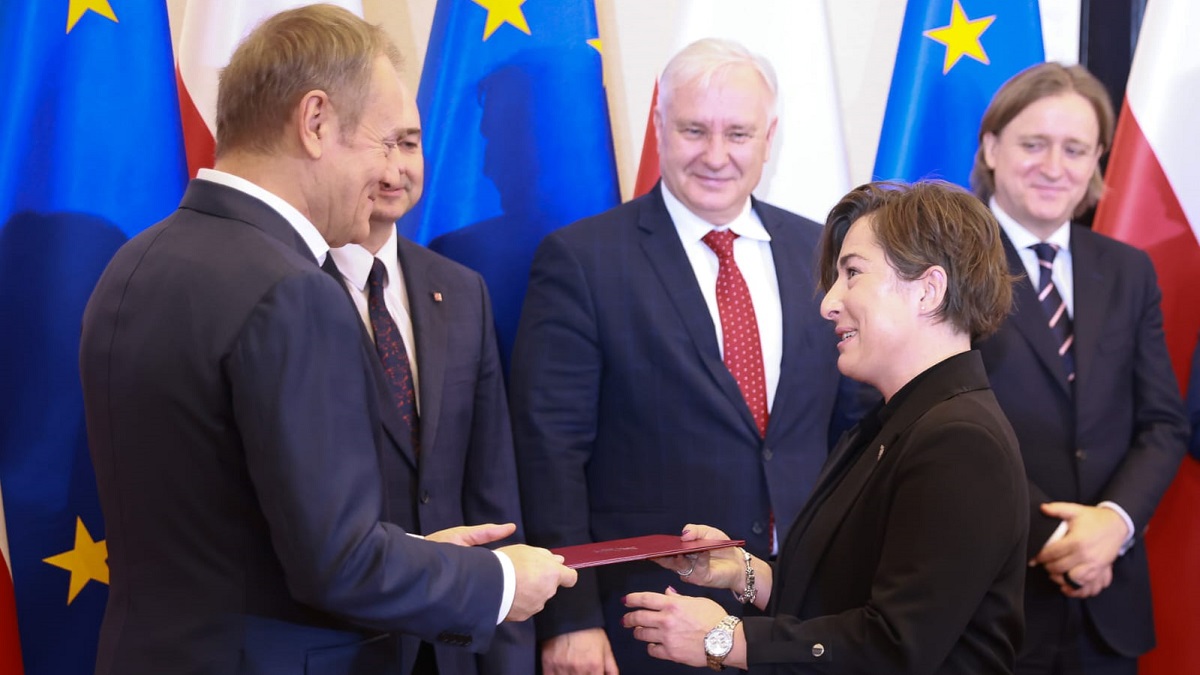 Dr. Małgorzata Zakrzewska-Grünwald odebrała z rąk Pana Premiera RP Donalda Tuska Nagrodę Prezesa Rady Ministrów za wyróżniającą się rozprawę doktorską.